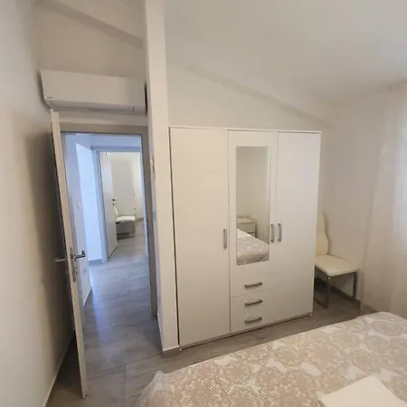 Rosemary アパート