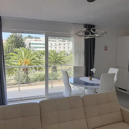 Rosemary アパート *